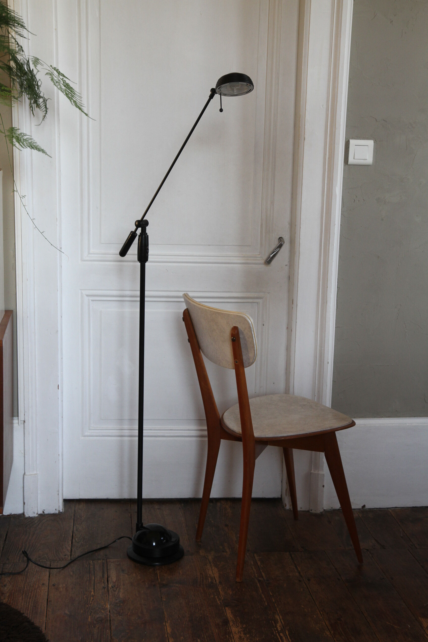 Articulated projector height 150