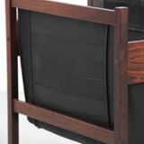 Scandinavian magazine rack in Rio rosewood and leather