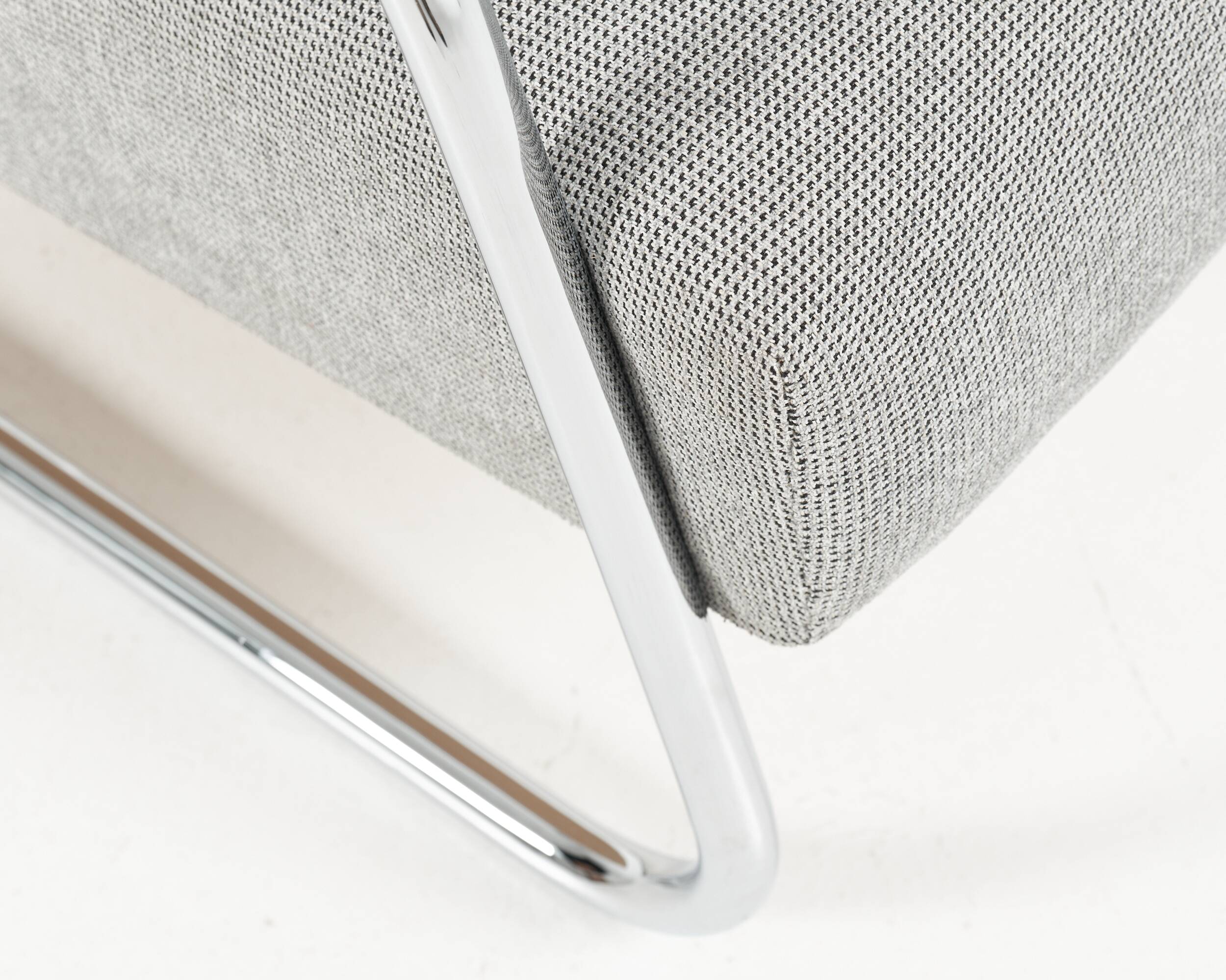 Set of 2 cantilever armchairs from Mucke & Melder, 30's