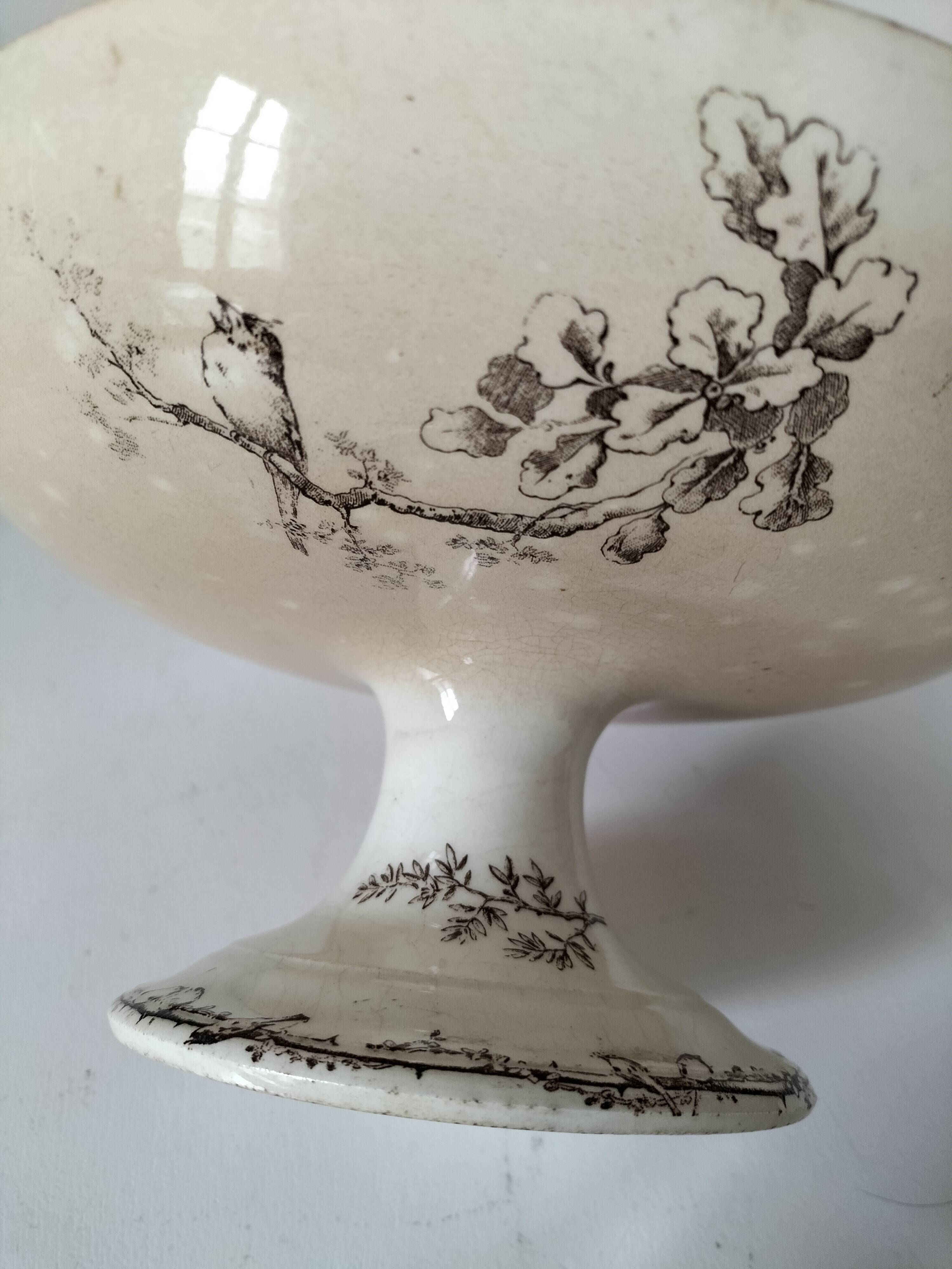 Plate on pedestal HB & Cie