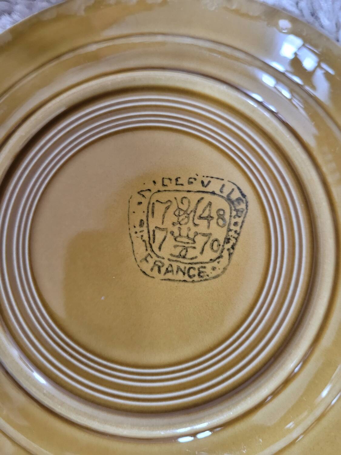 Set of 7 Niderviller dessert plates