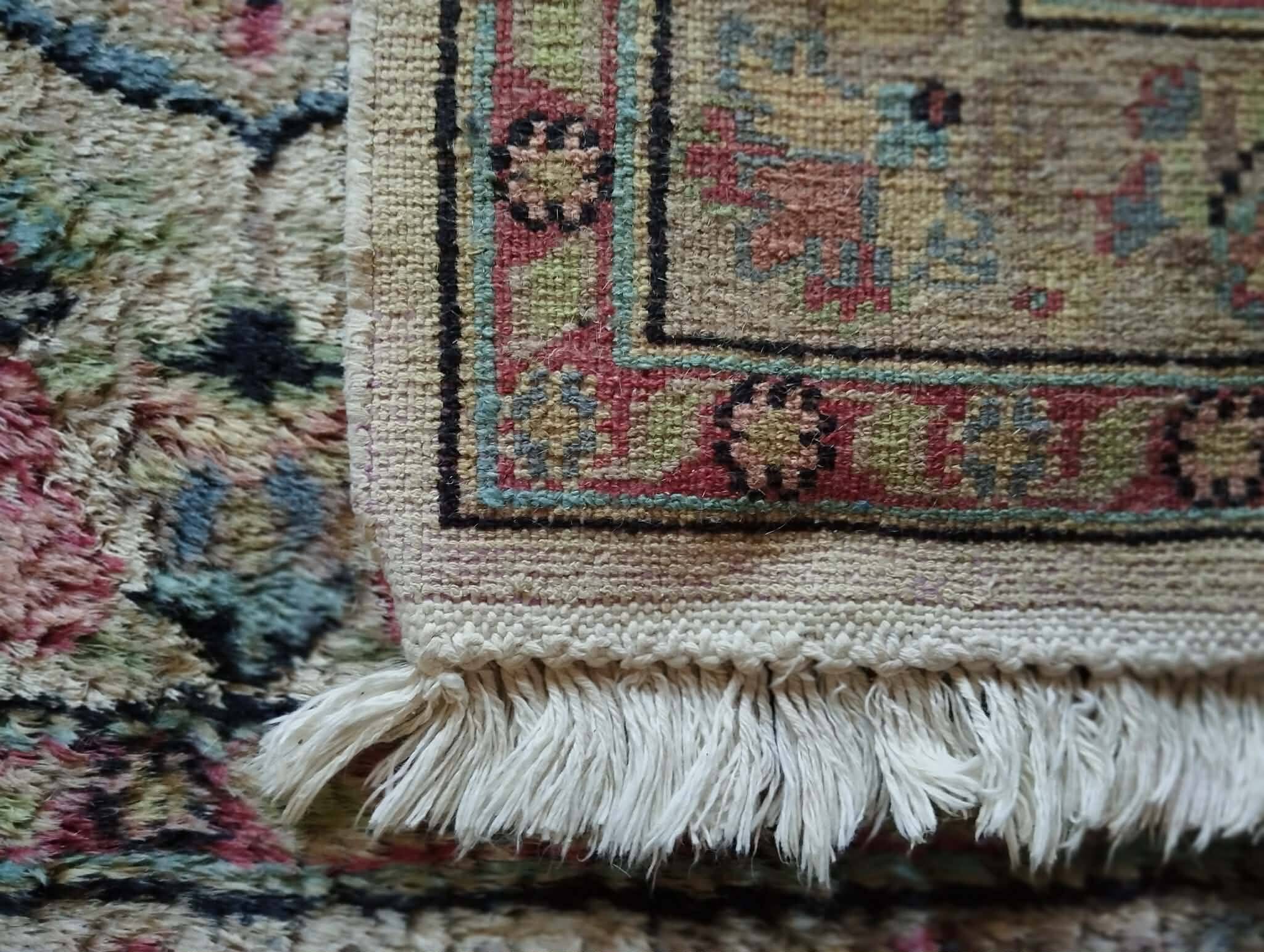 Handmade Pakistani wool and silk rug 128x80cm