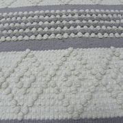 Handmade artisanal rug in Wool – Modern and natural design in Beige Ecru