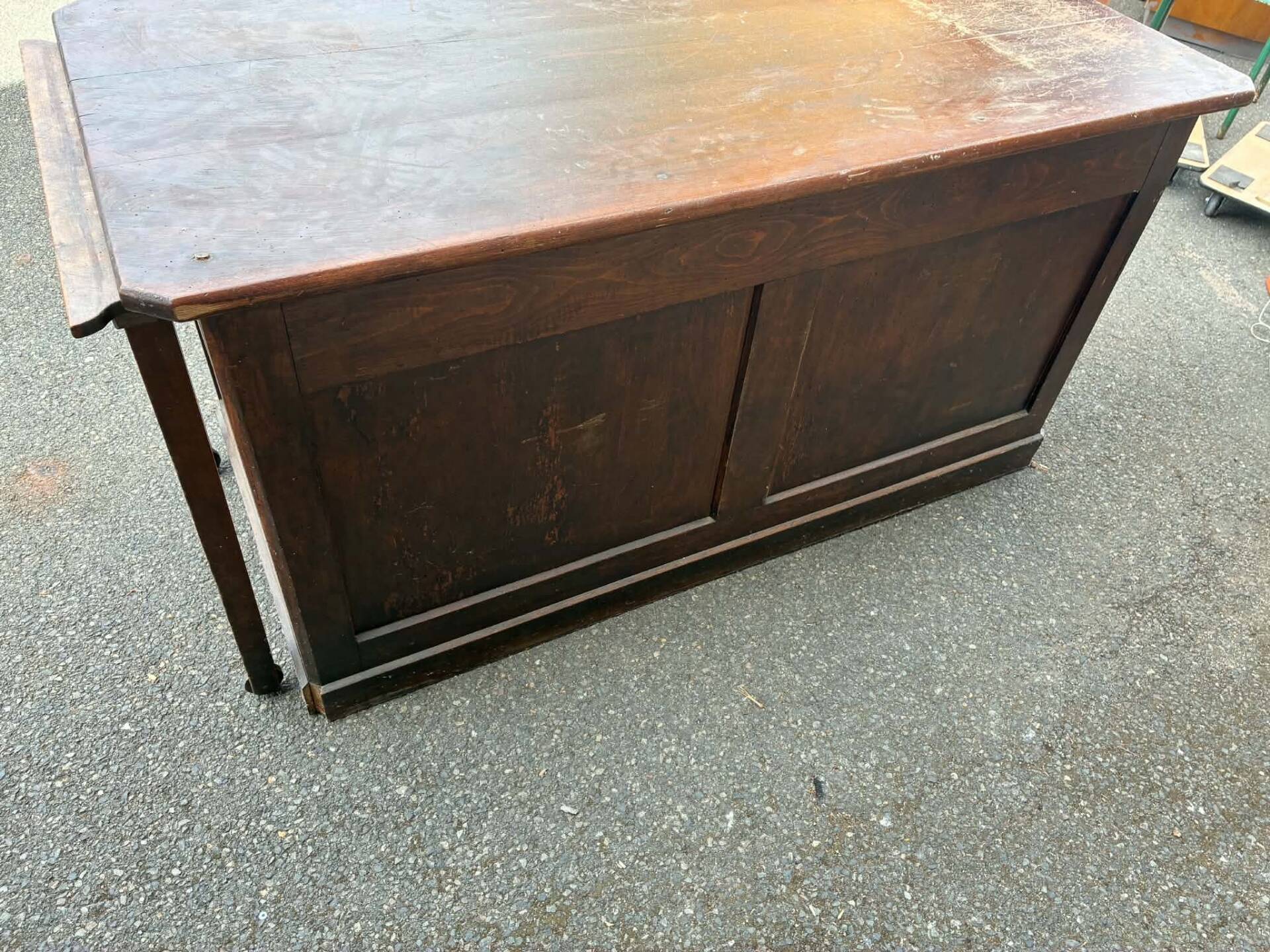 Counter Furniture