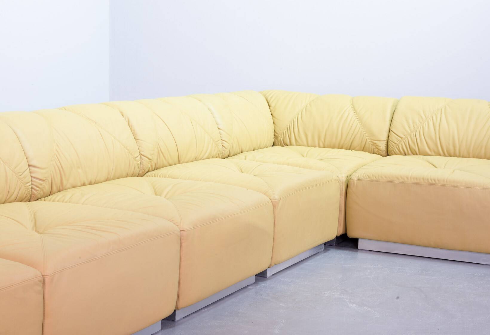 Distinctive Walter Knoll Modular Sofa 'Domaine' by Bernd Münzebrock, 1970s
