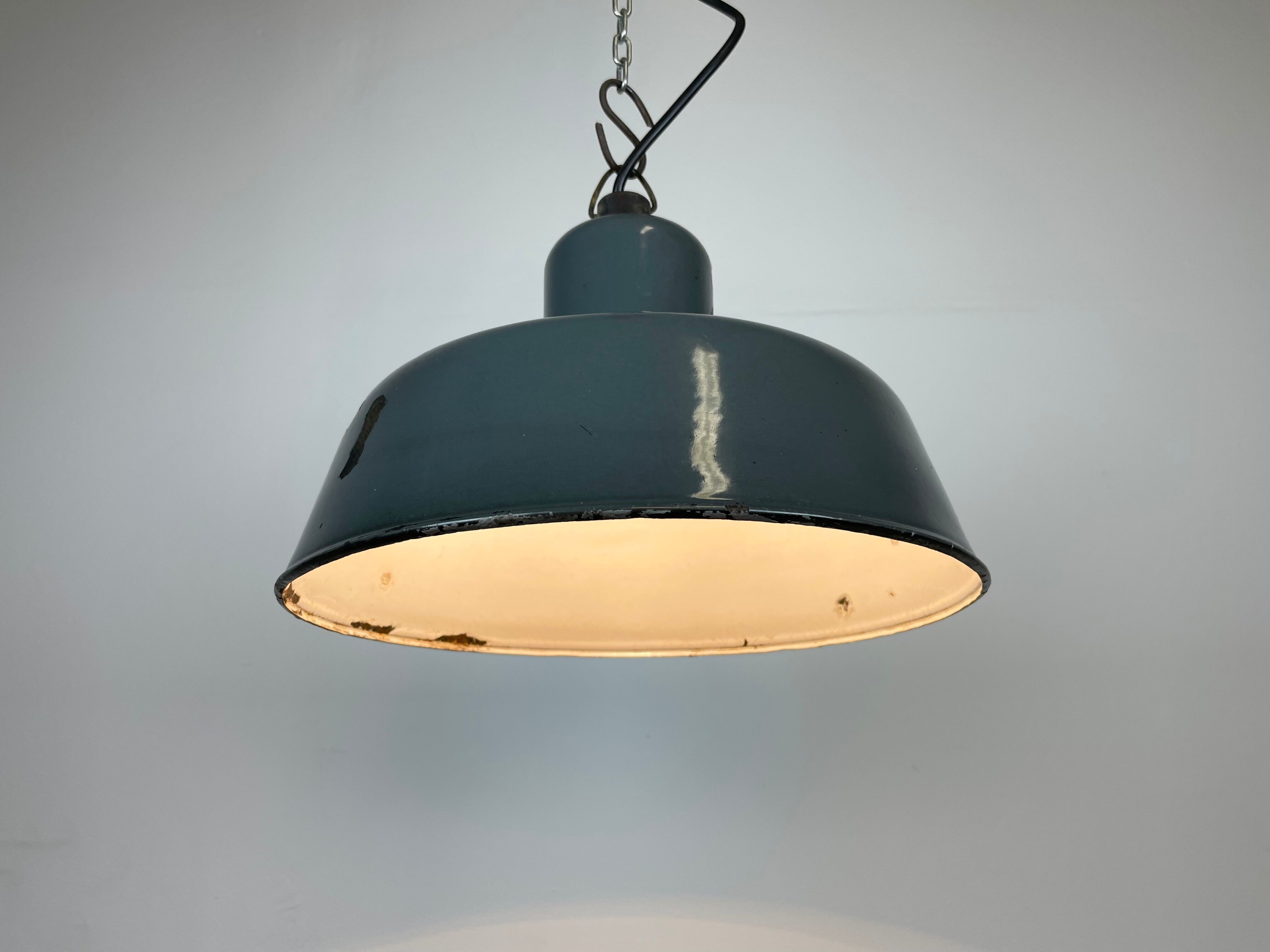 Industrial grey enamel pendant lamp from siemens, 1950s