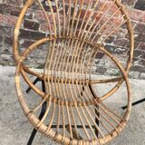 Trio de fauteuils coquille vintage en rotin pieds metal, meubles sièges anciens osier
