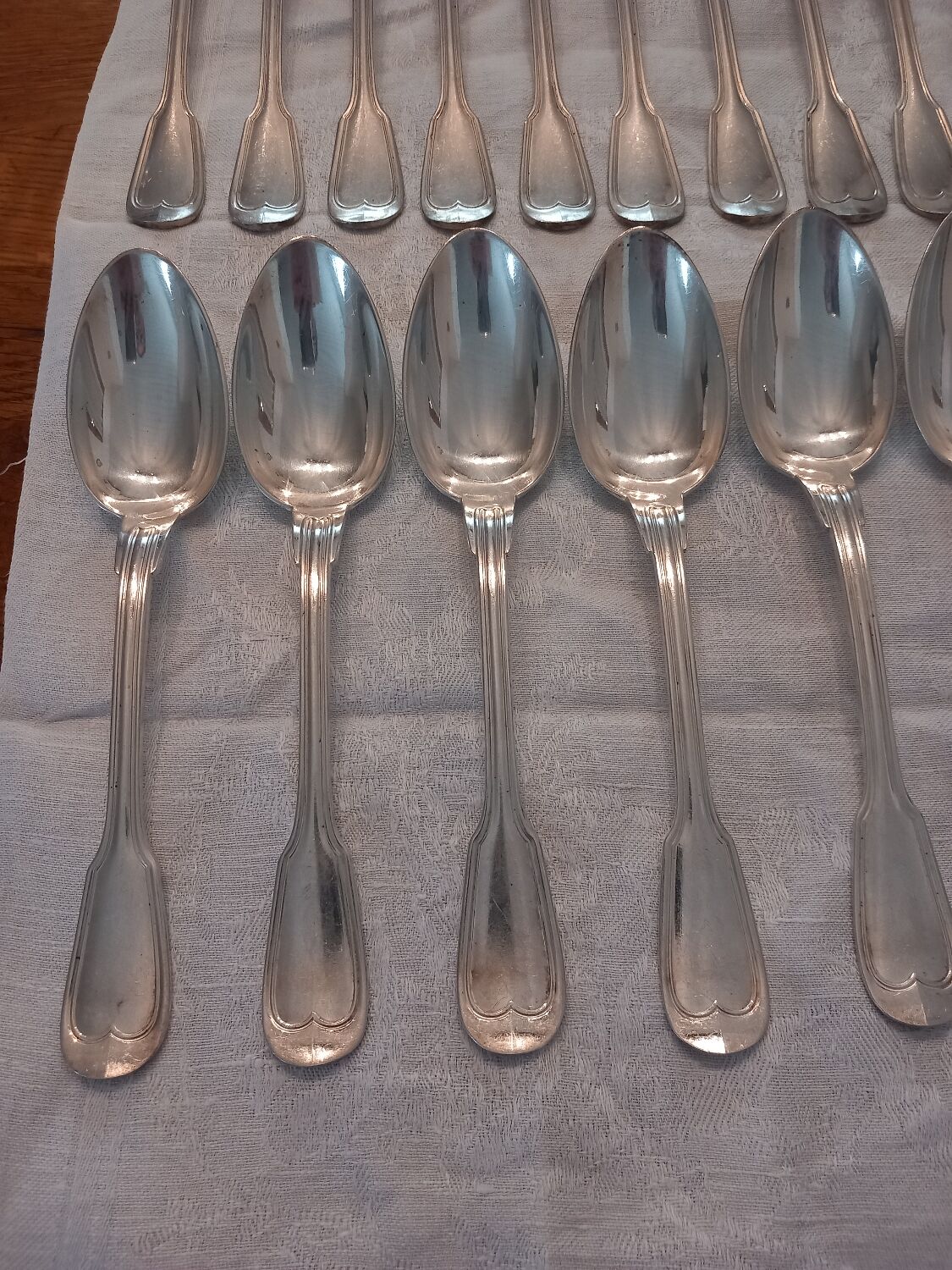 Cutlery set 37 pieces, silver metal