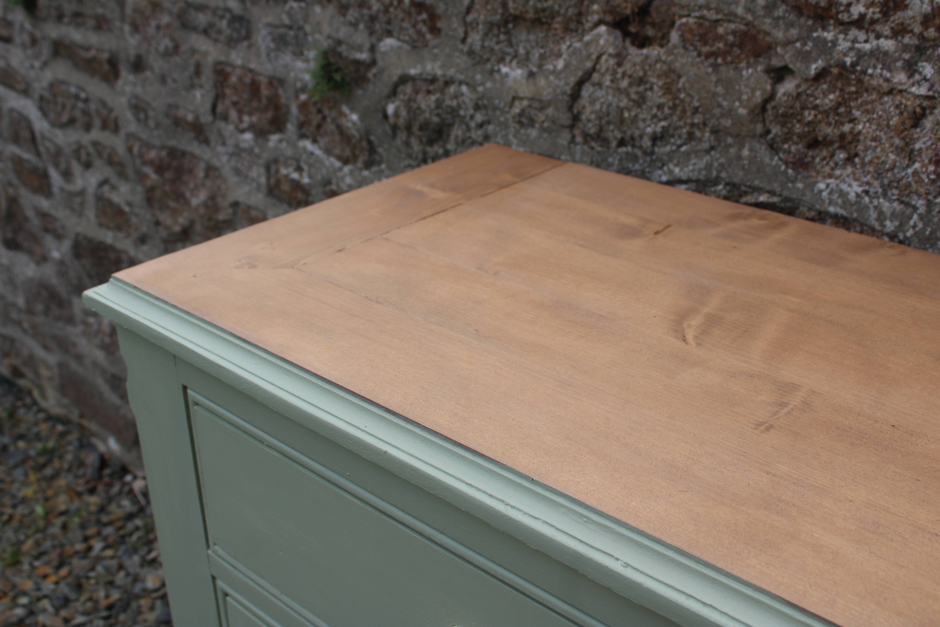 1/10 Vintage Parisian buffet