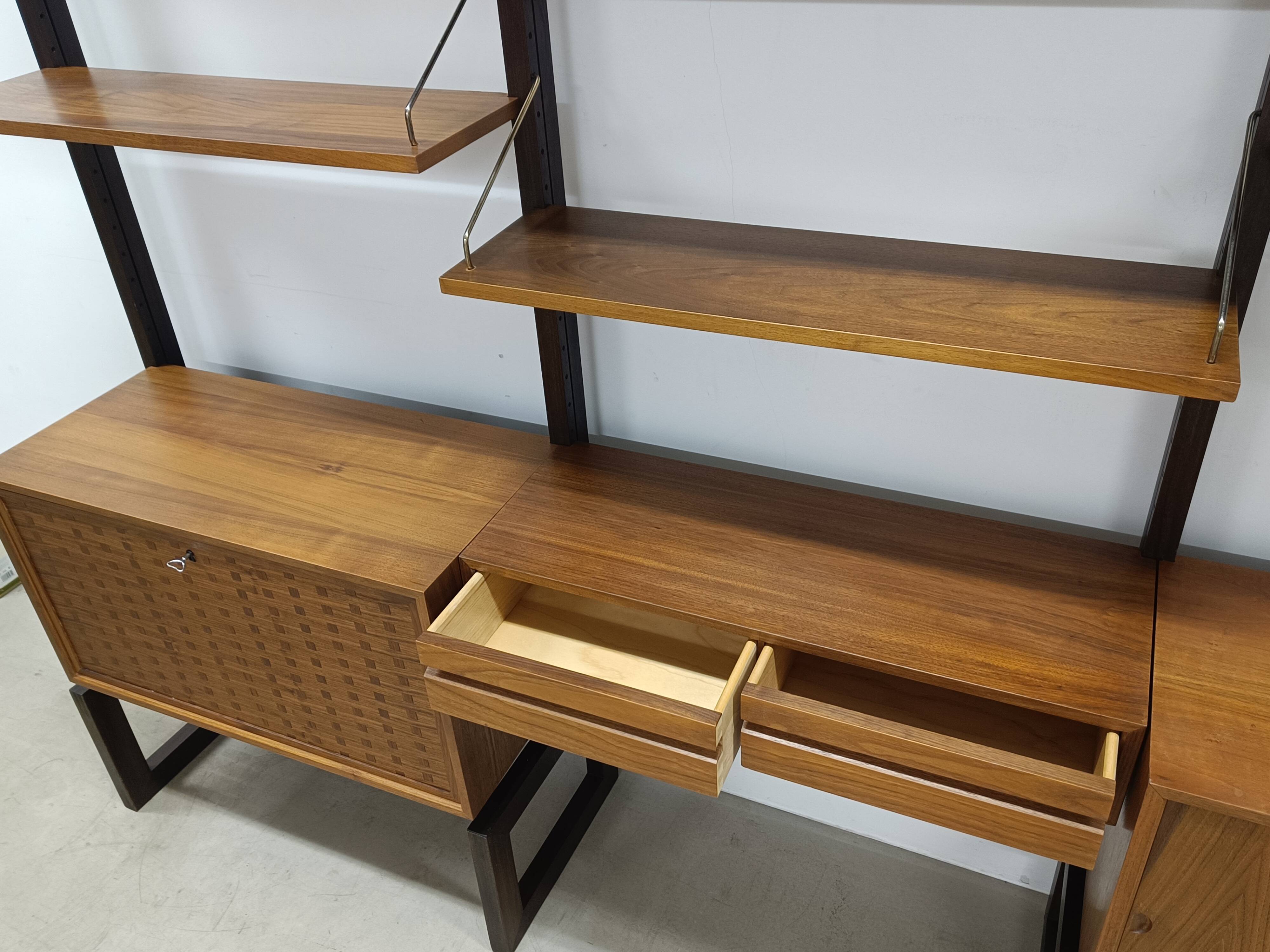 Danish Royal System modular shelving system by Poul Cadovius