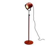 Lampadaire à spot orange par Aneta