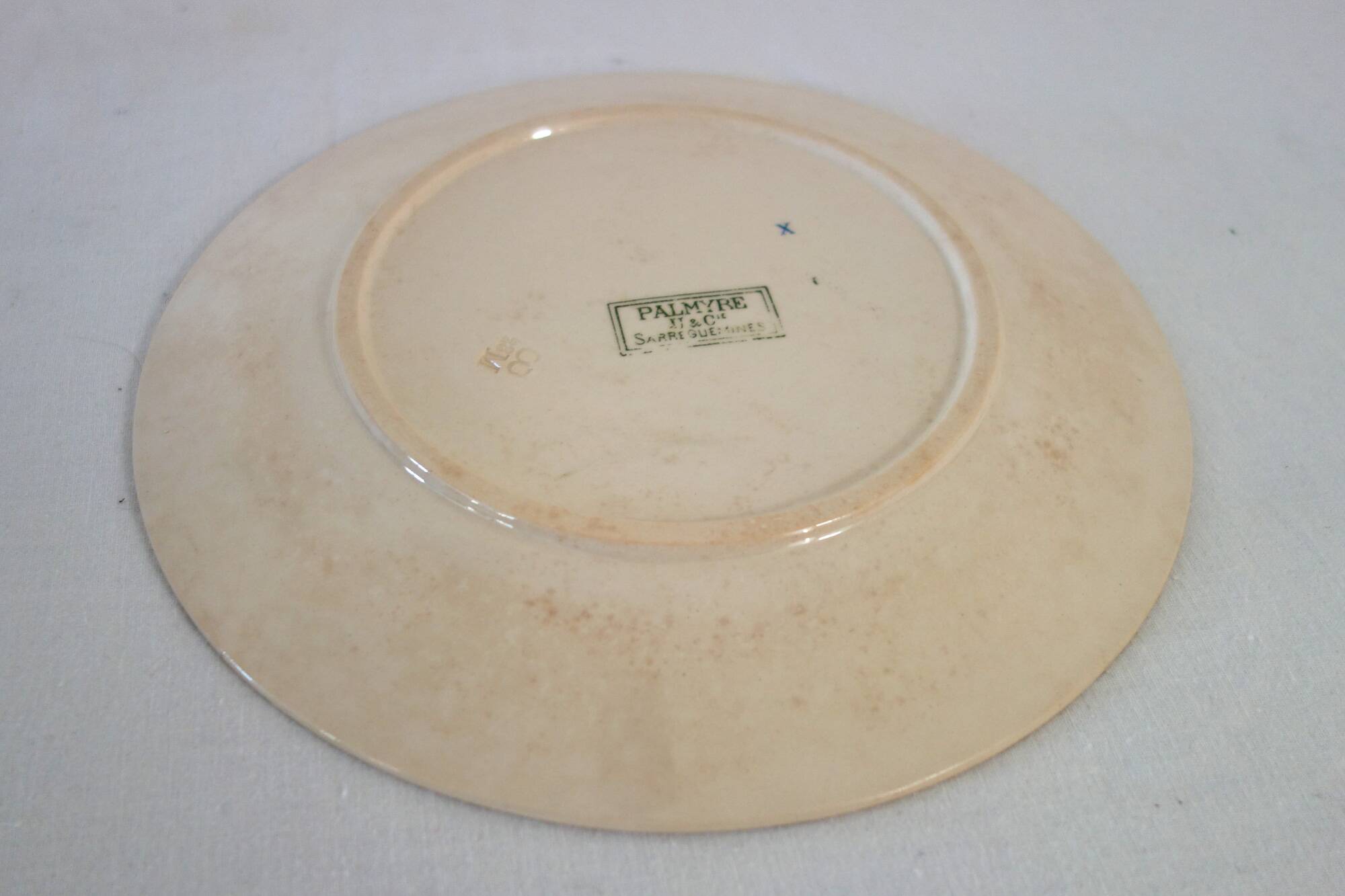8 flat ironstone plates "Palmyre" Sarreguemines