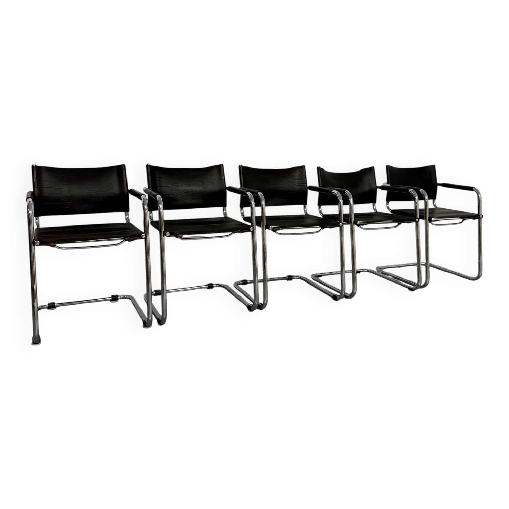 Lot of 5 tubular metal leather chairs, Bauhaus design, vintage 1970s.