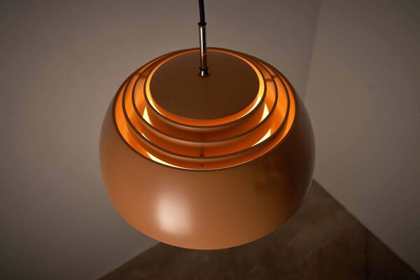 Suspension par B+L Leuchten, abat-jour en dôme orange et diffuseur en verre opalin