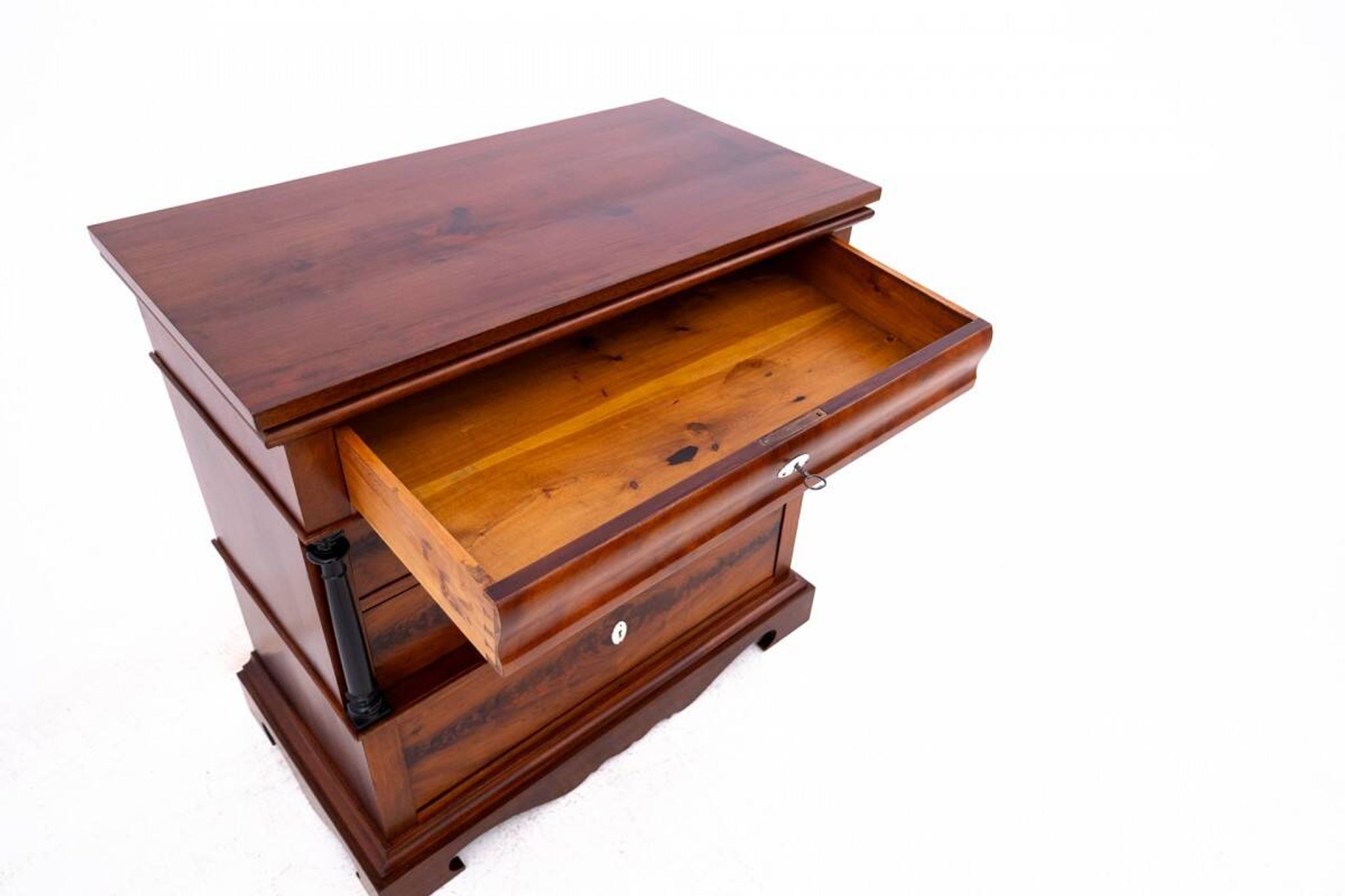 Antique mahogany chest of drawers with drawers, Scandinavia, 2nd half of th