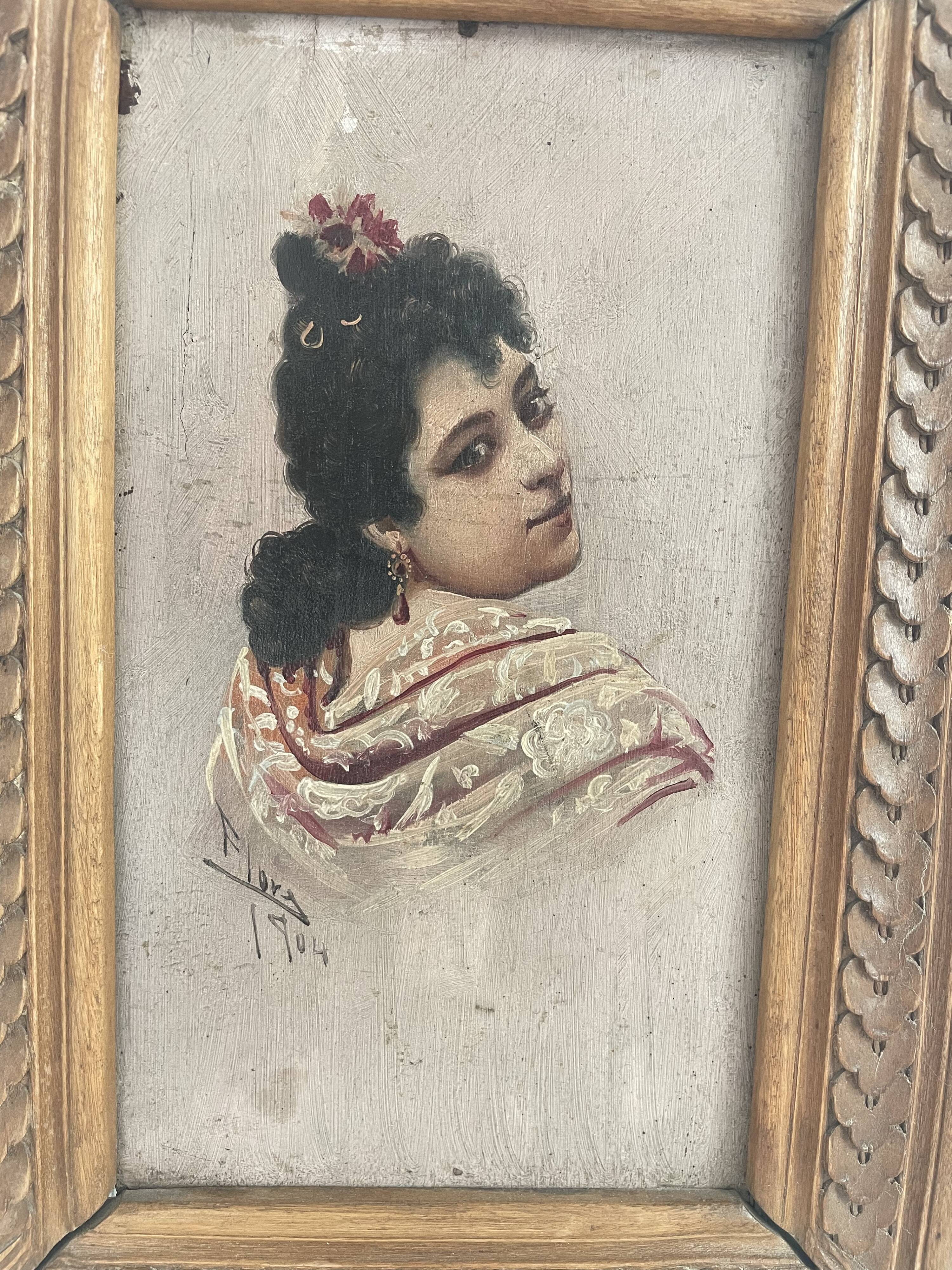 Old portrait signed "Flora" – Oil on wood dated 1904 – Carved frame