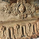 Ancien lambrequin en fonte de fer, fronton métal