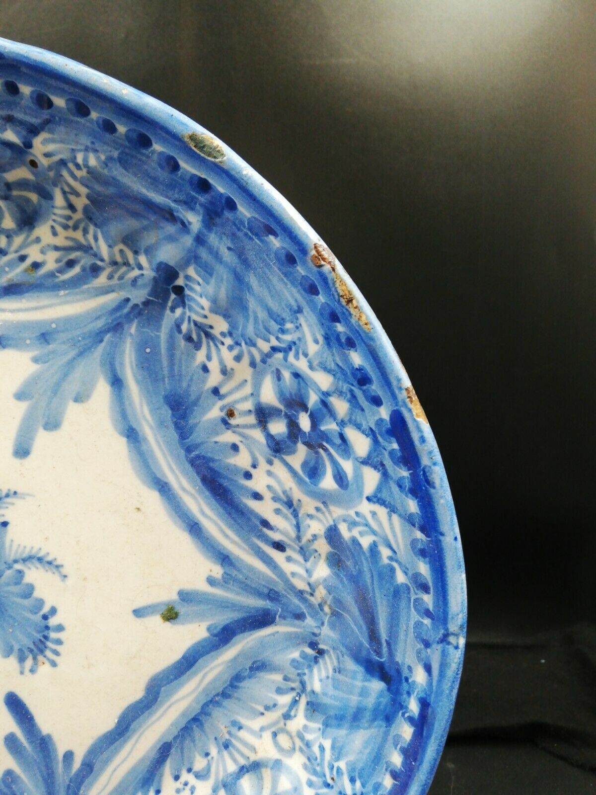 18th-century earthenware dish
