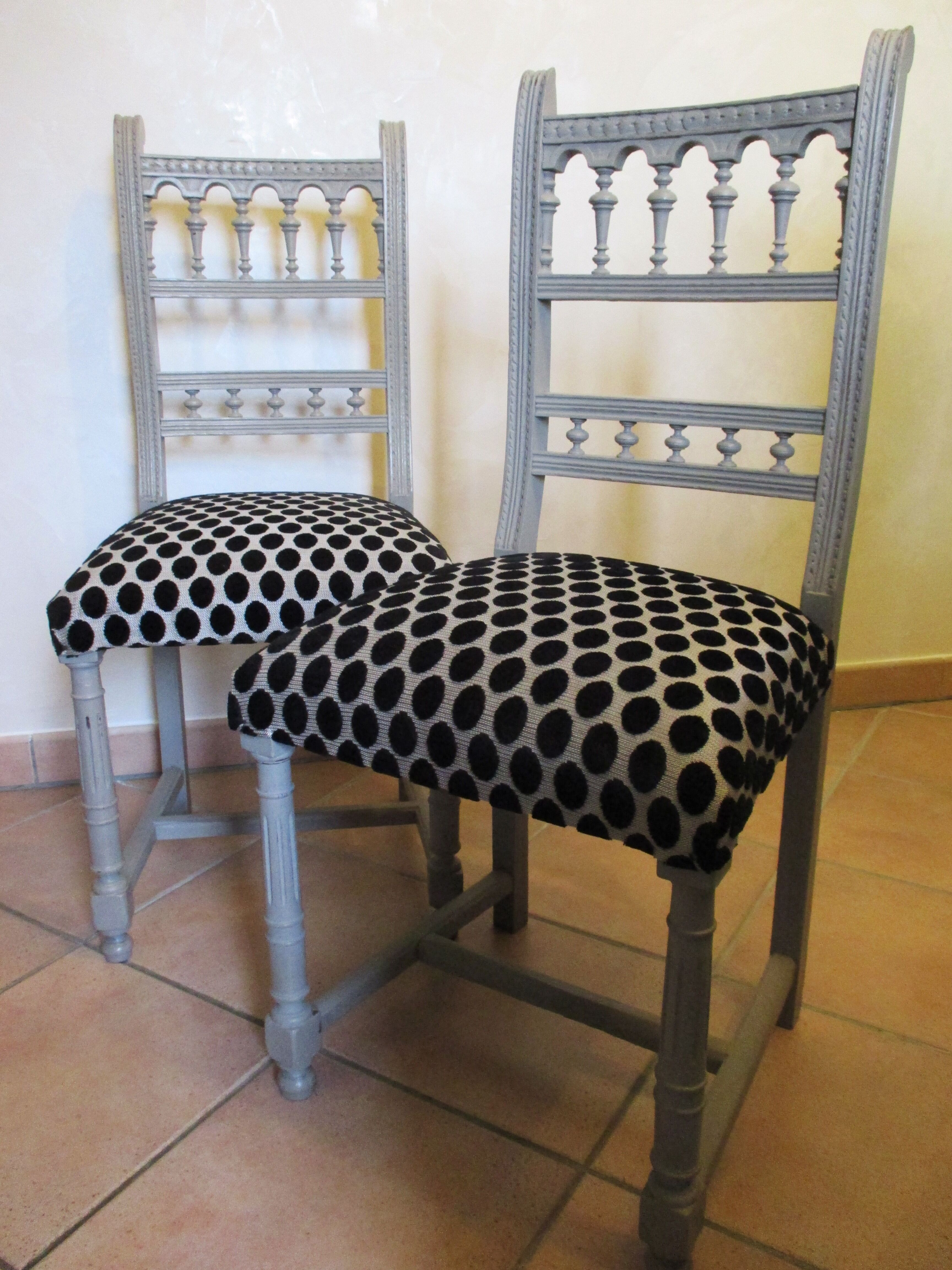4 chairs Henry II