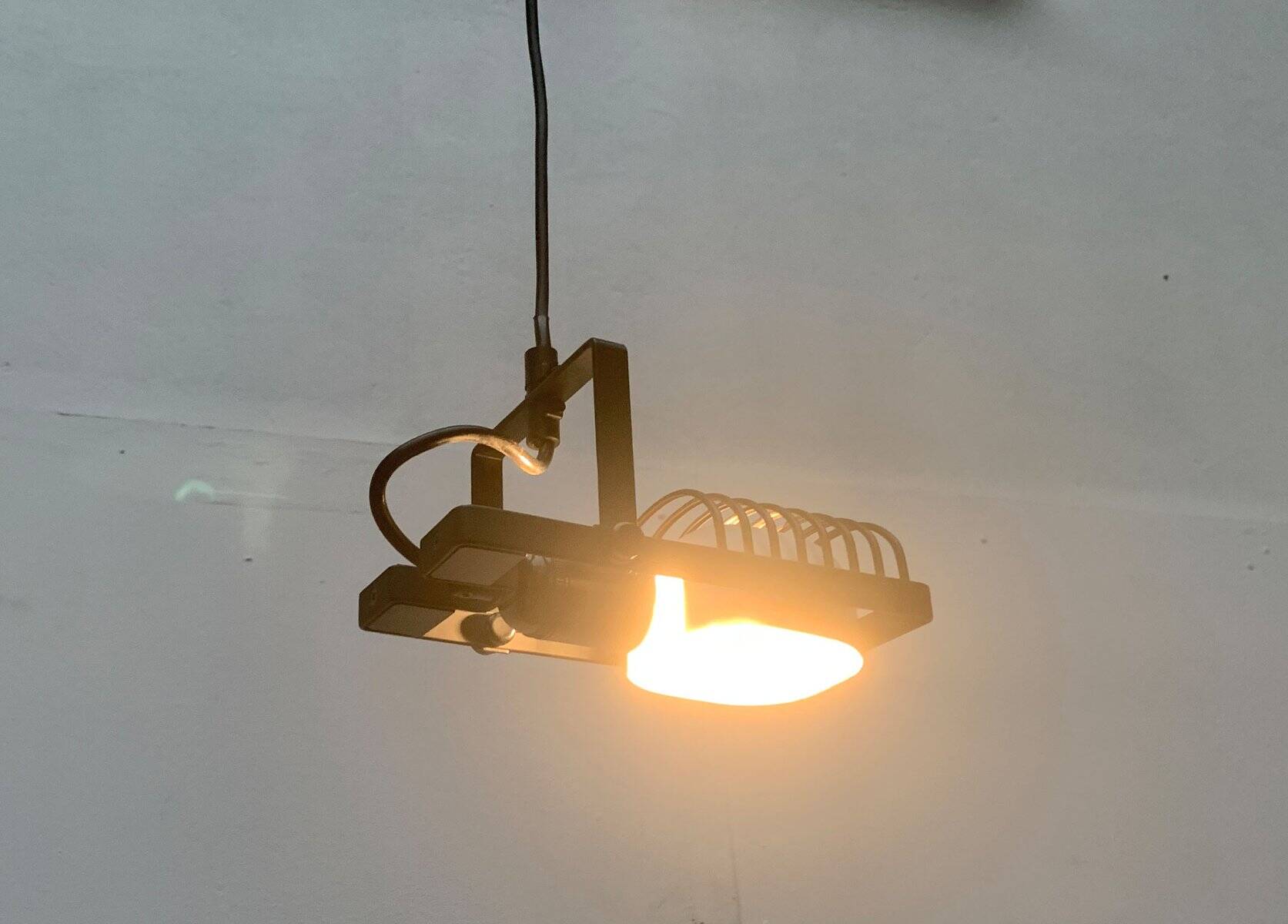 Suspension Cable Italian Synthesis of the Mid-Century by Ernesto Gismondi for Artemide
