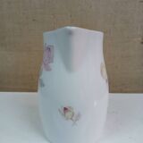 Small pitcher