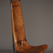 Chaise d'appoint en fer et cuir par Sido et François Thévenin, années 1980