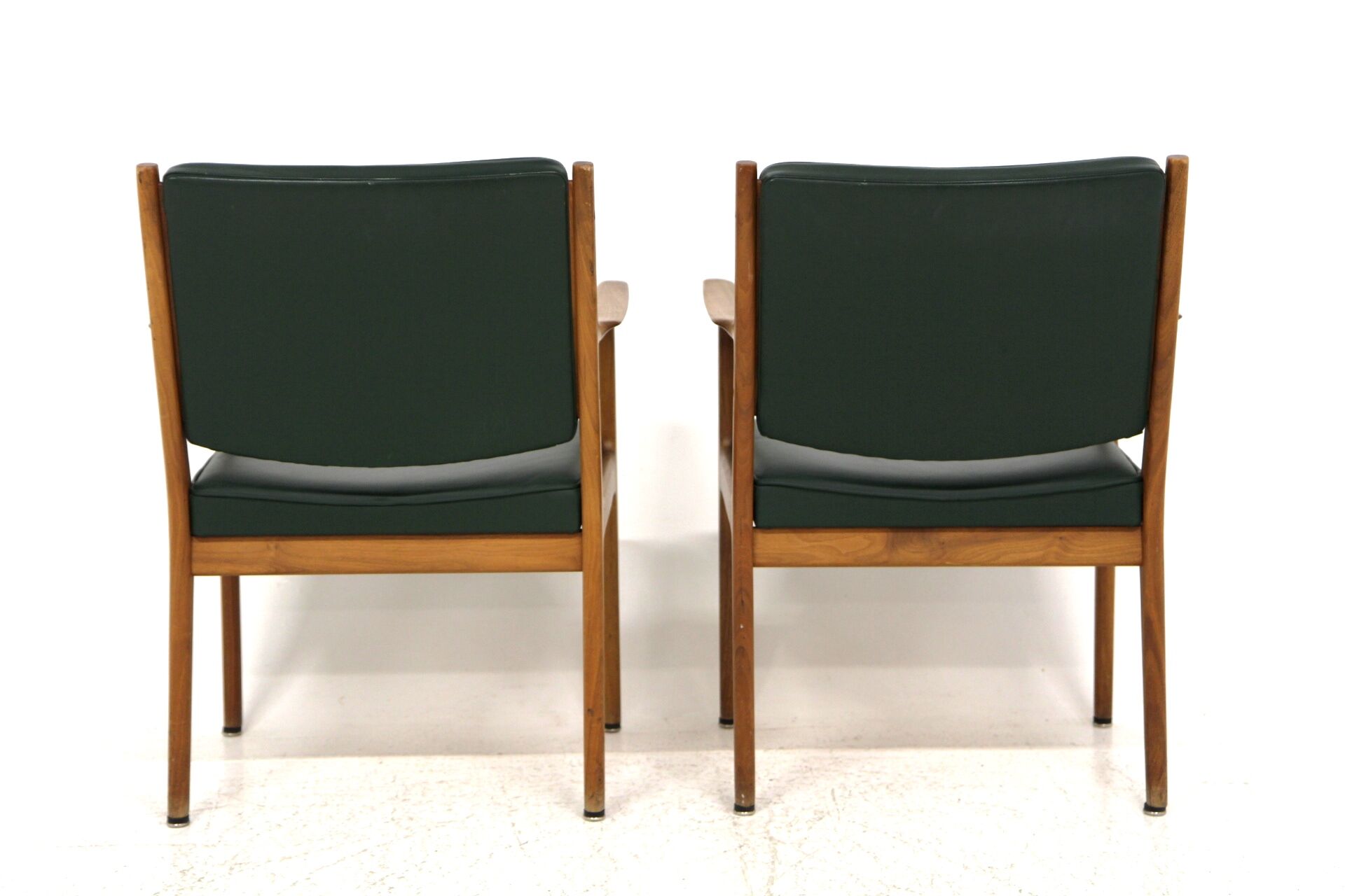 Set of 2 leather armchairs, Karl Erik Ekselius, Sweden, 1960
