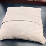 Lace cushion / Monogram