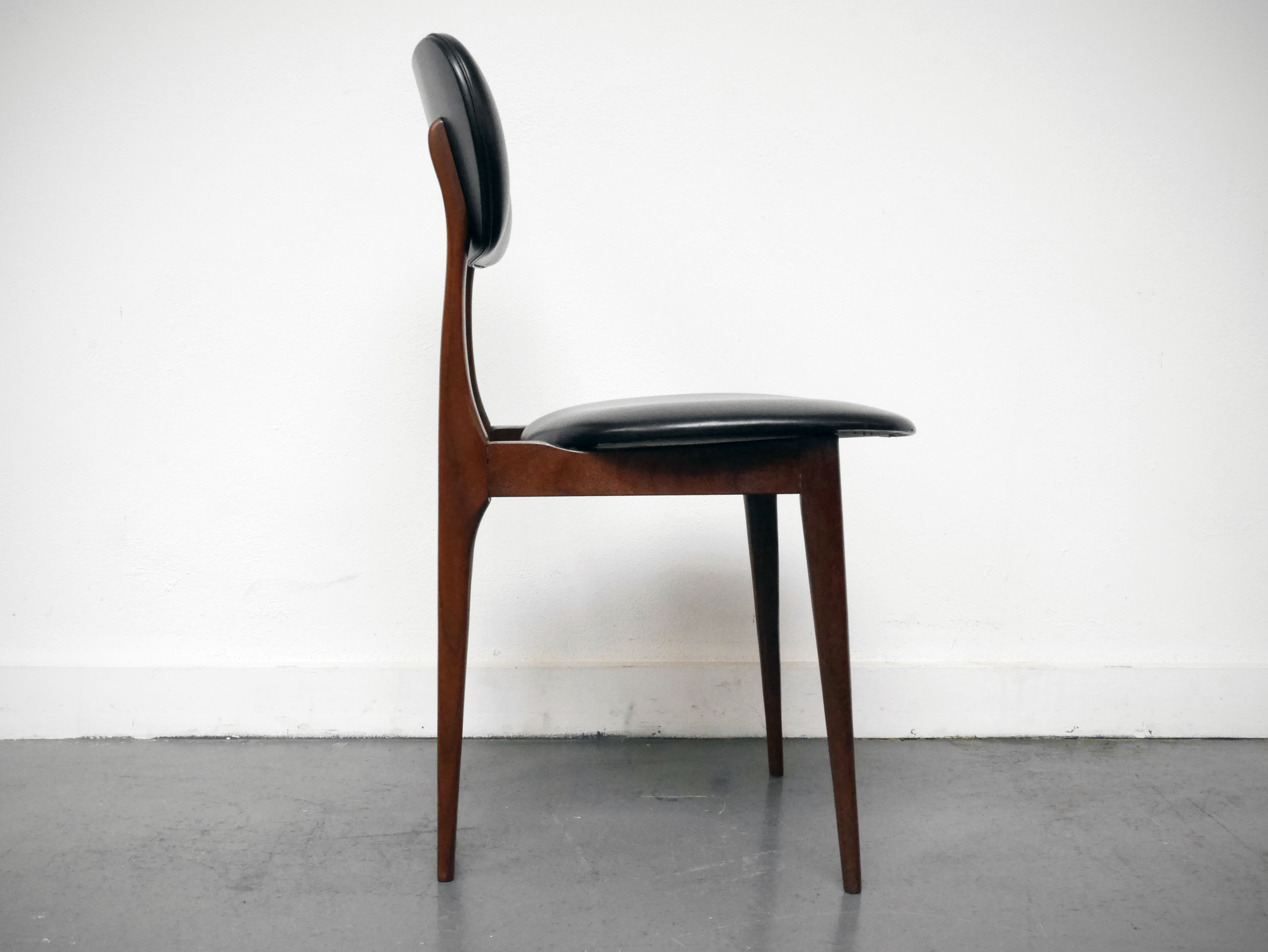 Set of 6 scandinavian chairs