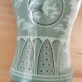 Vase coreen céladon milieu XXe
