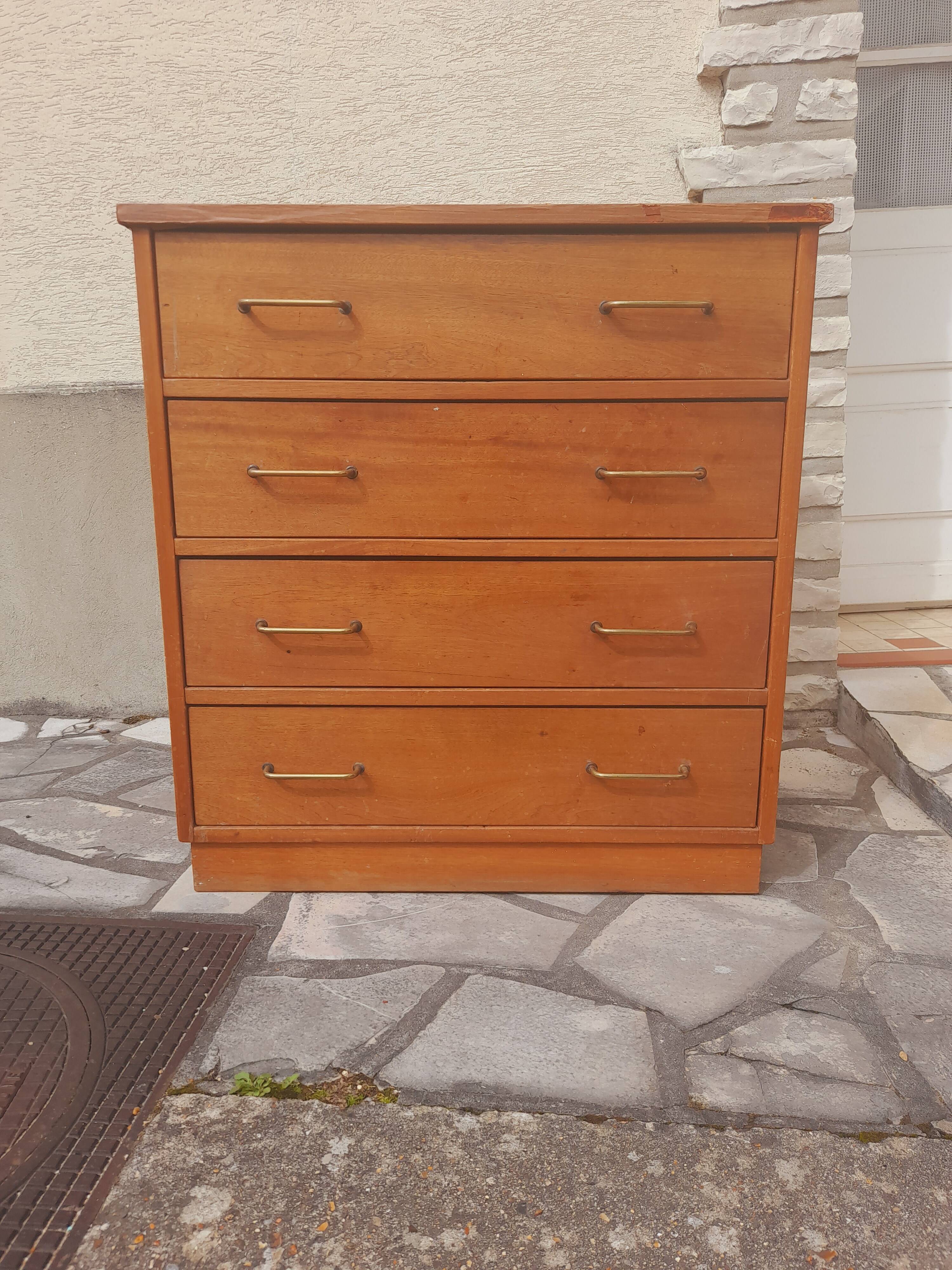 Vintage chest of drawers