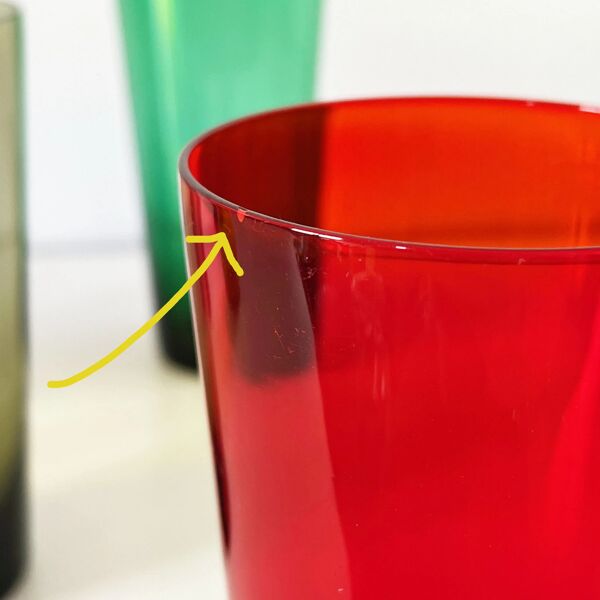 Lot de 6 verres colorés en verre soufflé 1960