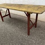 Table de brasserie jaune