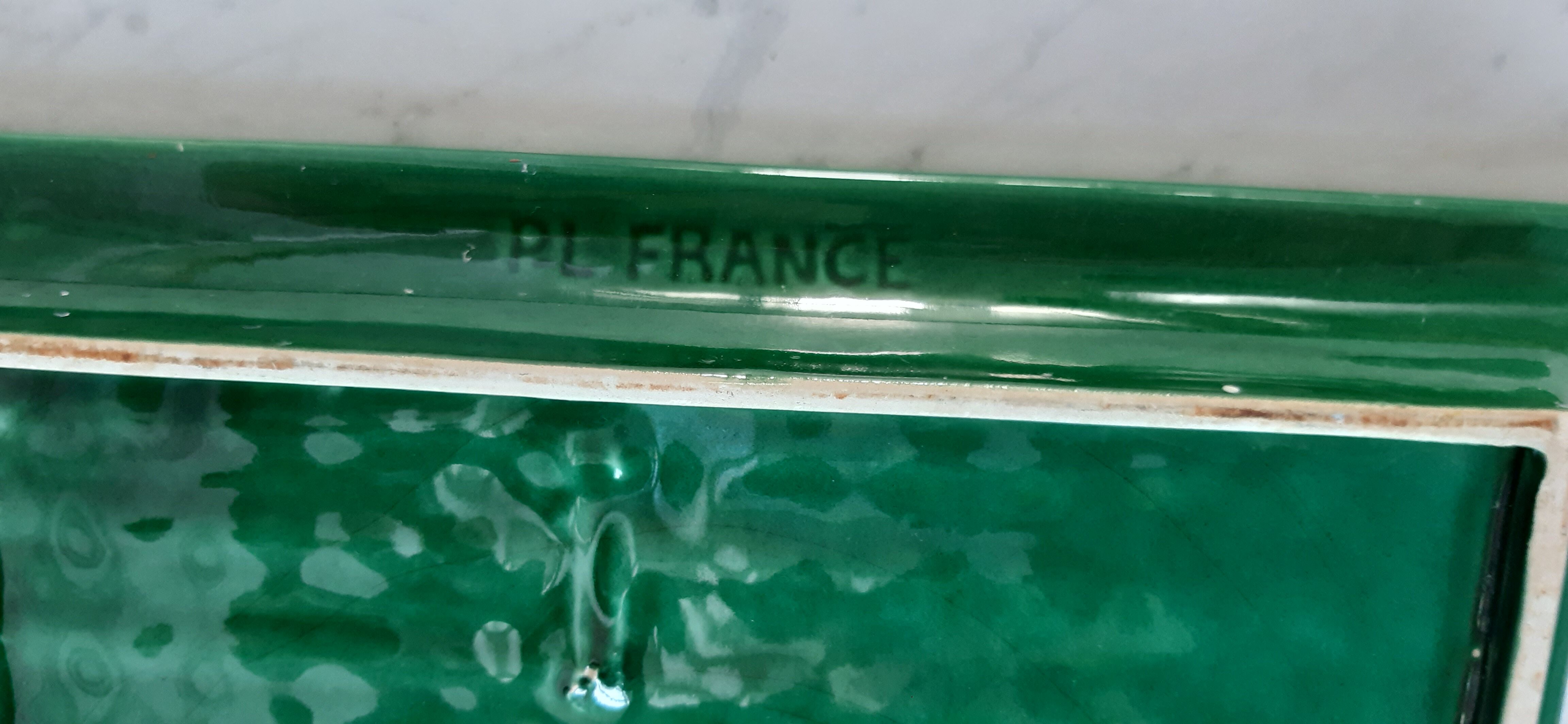 Ceramic top green and gold canning effect 50s