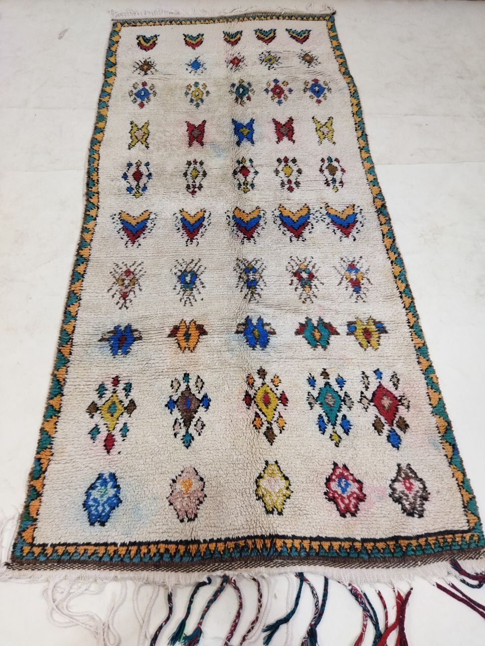 Handmade Moroccan Berber carpet 265 X 120 CM