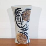 Vase en ceramique à decor cubiste
