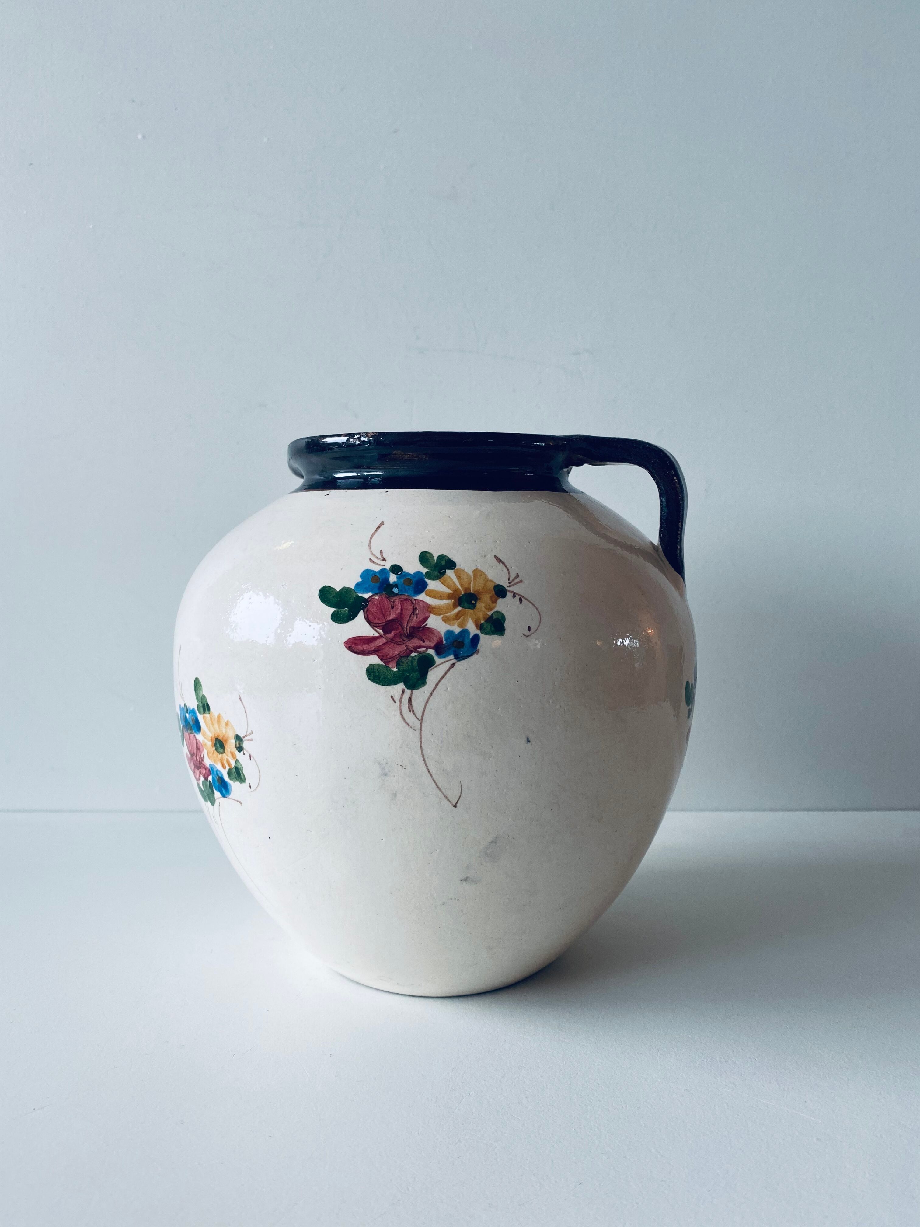 Art deco vase by Jérôme Massier Vallauris