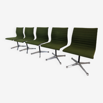 Ensemble de 5 chaises modèle EA 105 par Eames pour Herman Miller, années 1970