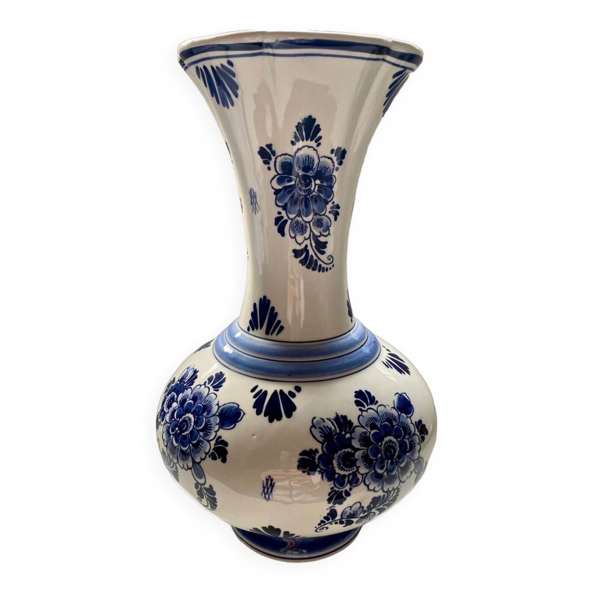 Delft Blue porcelain vase