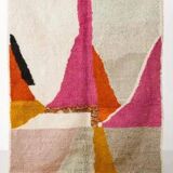 Traditional Moroccan handcrafted rug, size 200 x 300 cm