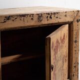 Ancien buffet rouge oriental (vers 1890)