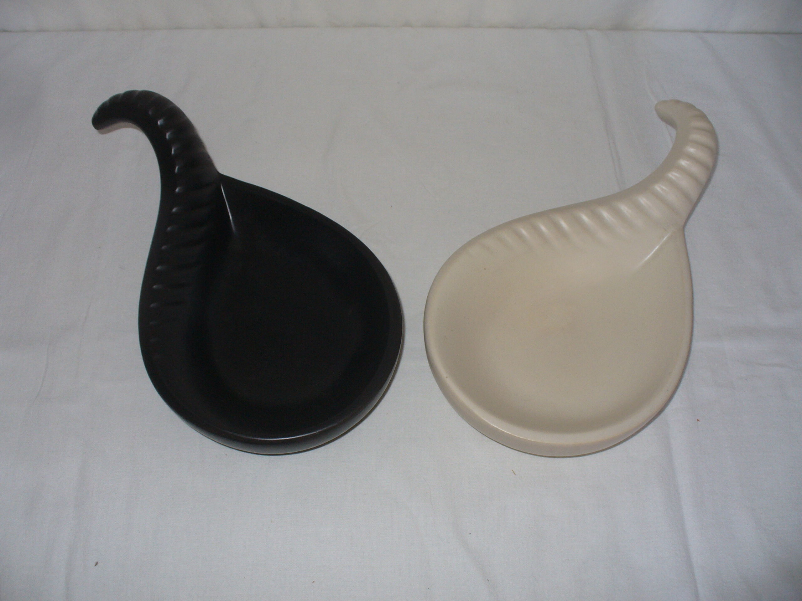 ceramics yin and yan - F Cova of the 50s