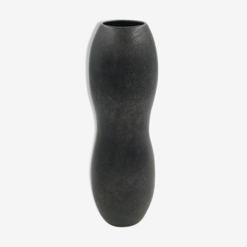 Mundo ceramic vase