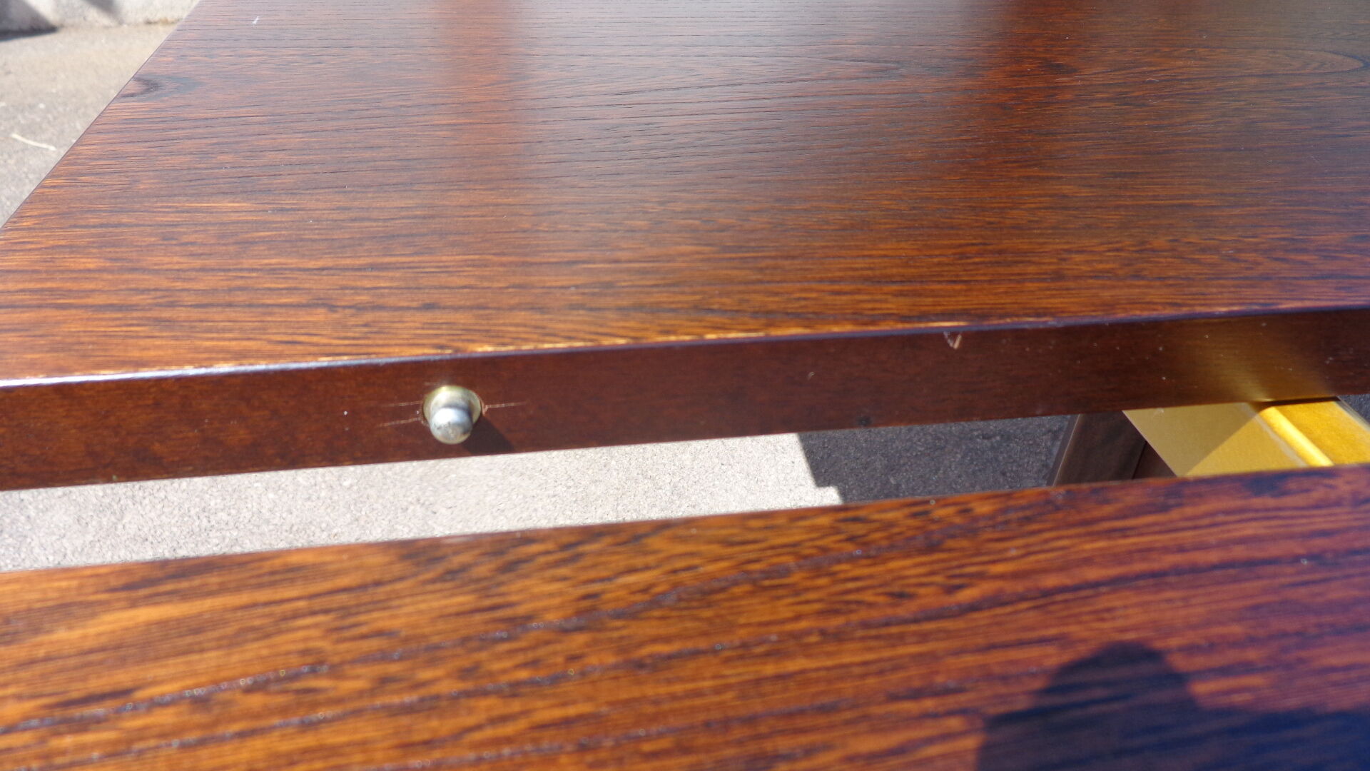 Baumann table, round or oval