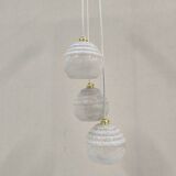 Triple suspension in white Clichy glass