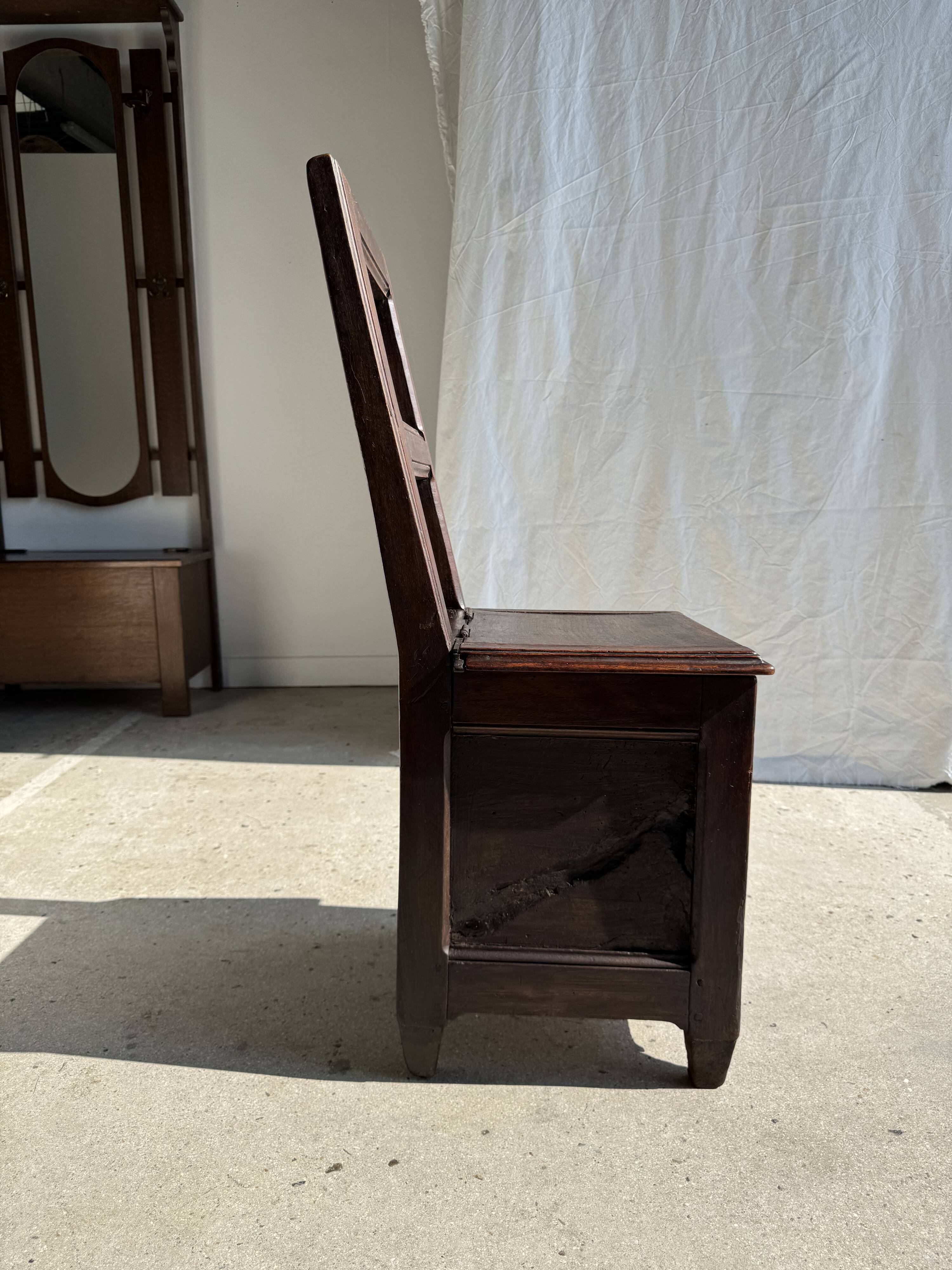 Antique oak storage chair