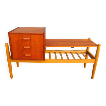 Scandinavian console