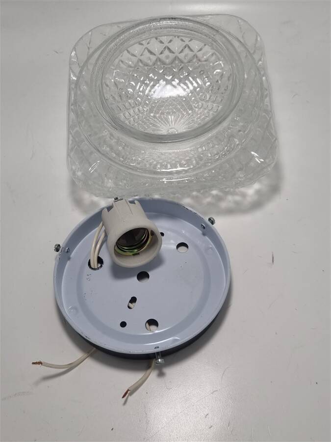 Ceiling light