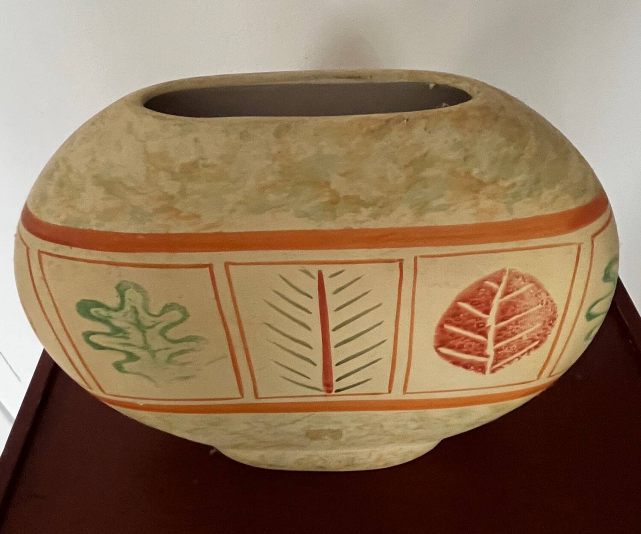 Vase vintage forme lentille