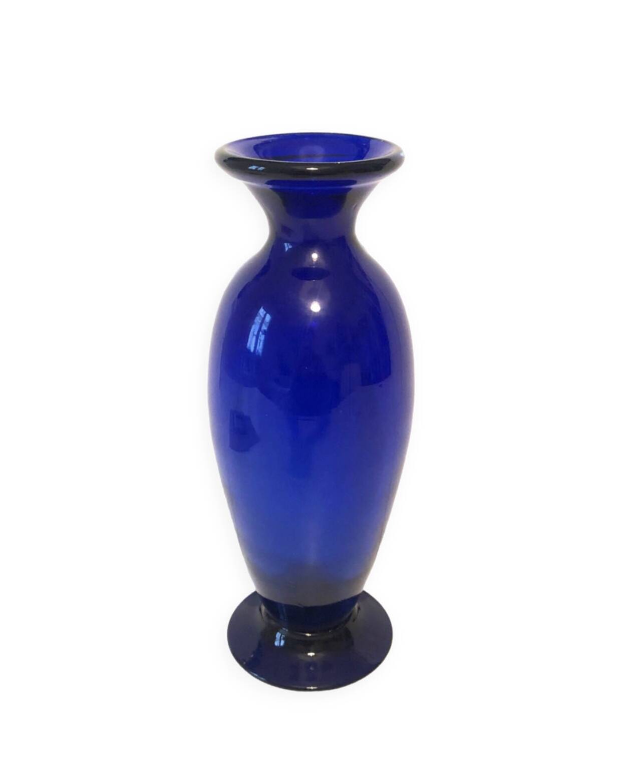 Footed vase